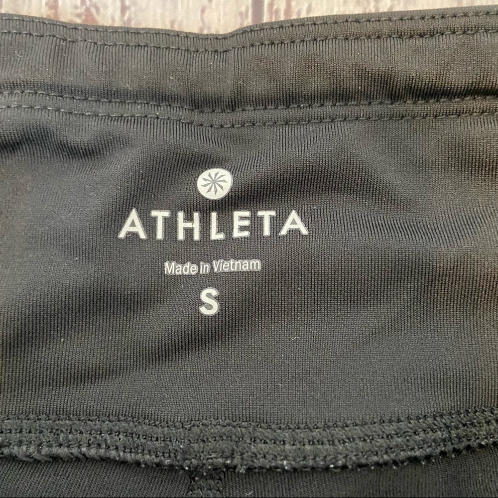 Athleta Sonar Capri with Mesh Cutouts. Size Small.  EUC - Picture 3 of 11